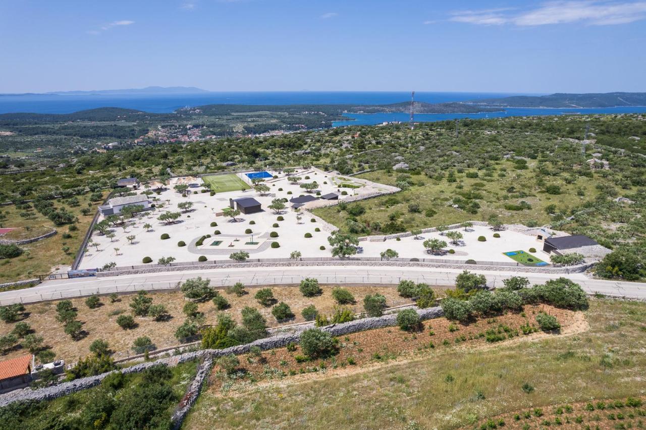 Hacienda Nikolic Villa Milna  Exteriör bild