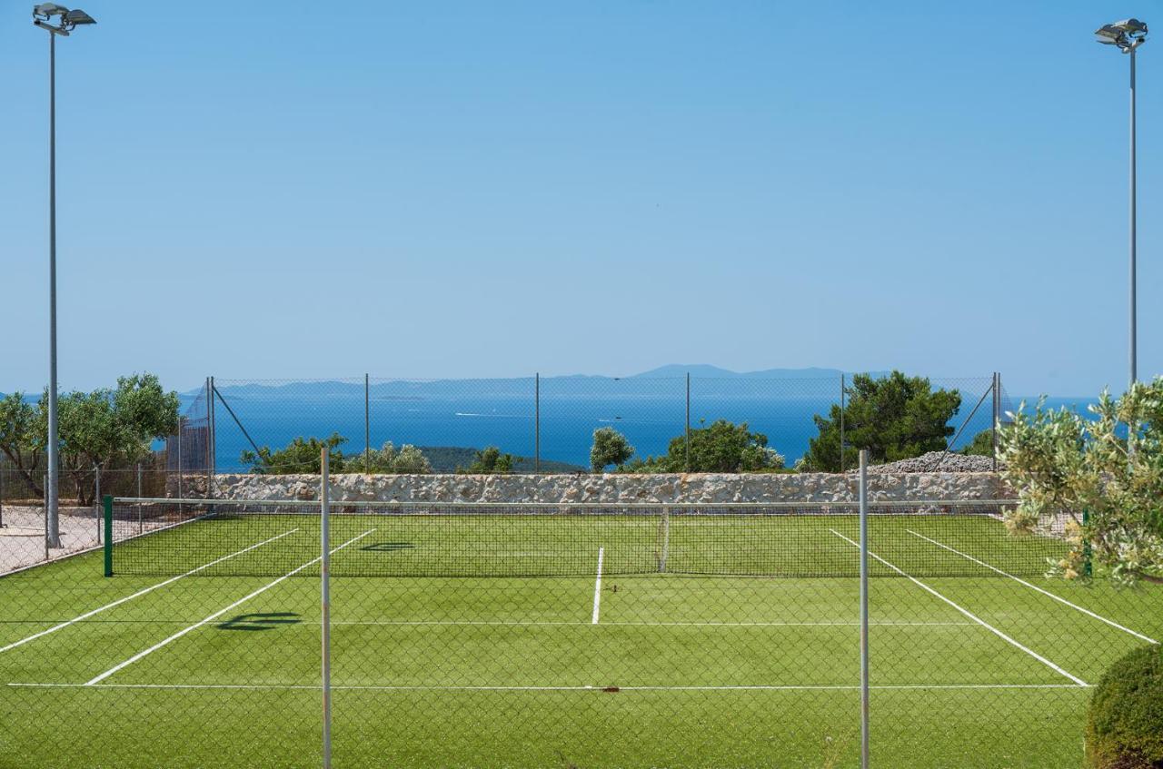 Hacienda Nikolic Villa Milna  Exteriör bild